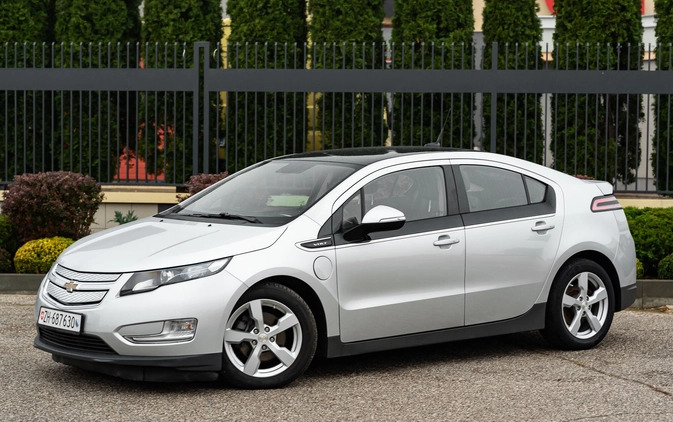 Chevrolet Volt cena 47777 przebieg: 143000, rok produkcji 2014 z Bytów małe 781